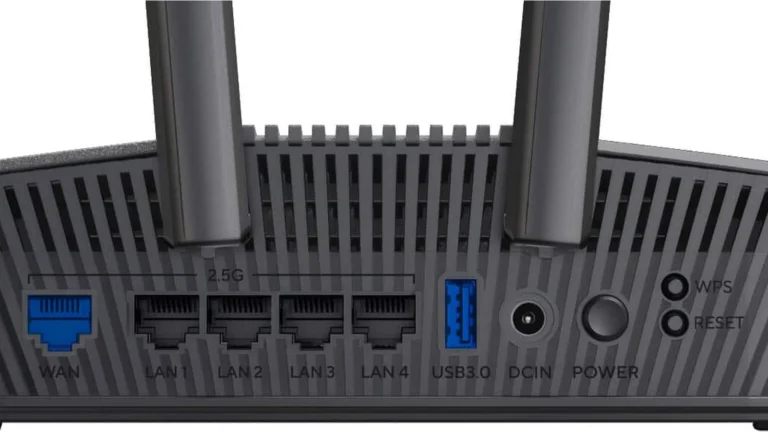 Rear panel of the ASUS RT-BE82U with a blue 2.5G WAN port, four 2.5G LAN ports, a blue USB 3.0 port, power input, power button, WPS and reset